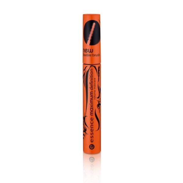 essence-maximus-definition-mascara-no-waterproof